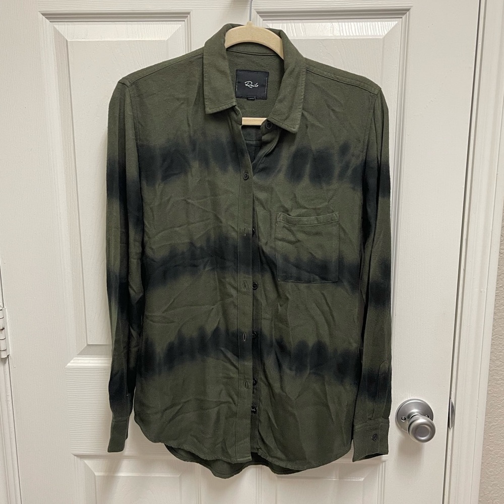Rails Hunter Button Down In Olive Black Waves - image 1